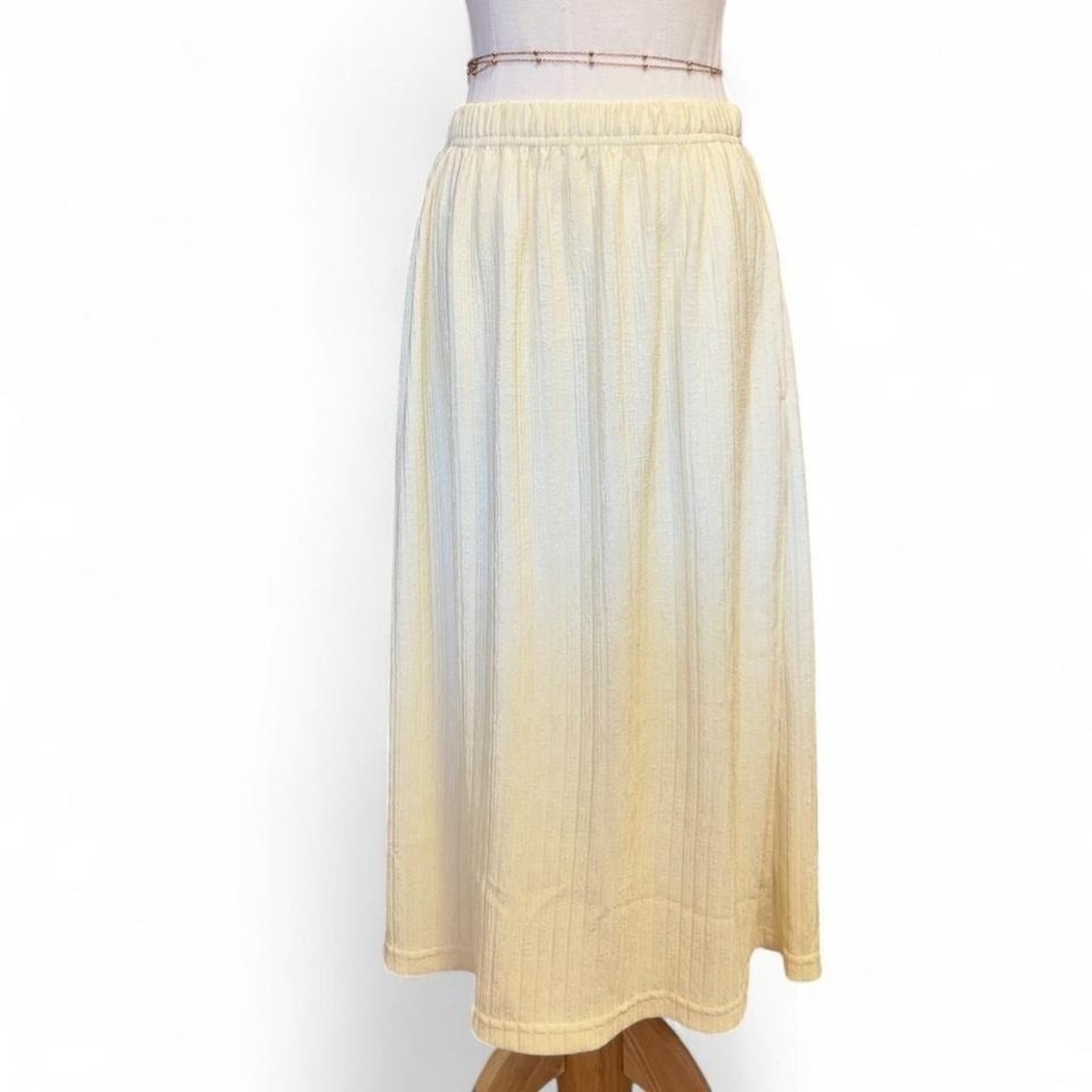 Vintage Y2K Soft Yellow‎ Midi Skirt Size Medium Boho Fairy Cottage
